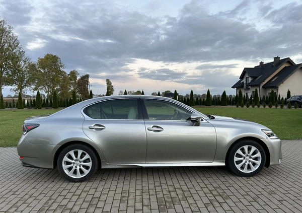 Lexus GS cena 111000 przebieg: 128000, rok produkcji 2016 z Szczecin małe 56